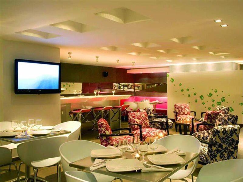 San Simon Hotel Pereira By Soratama 外观 照片 The interior of the restaurant